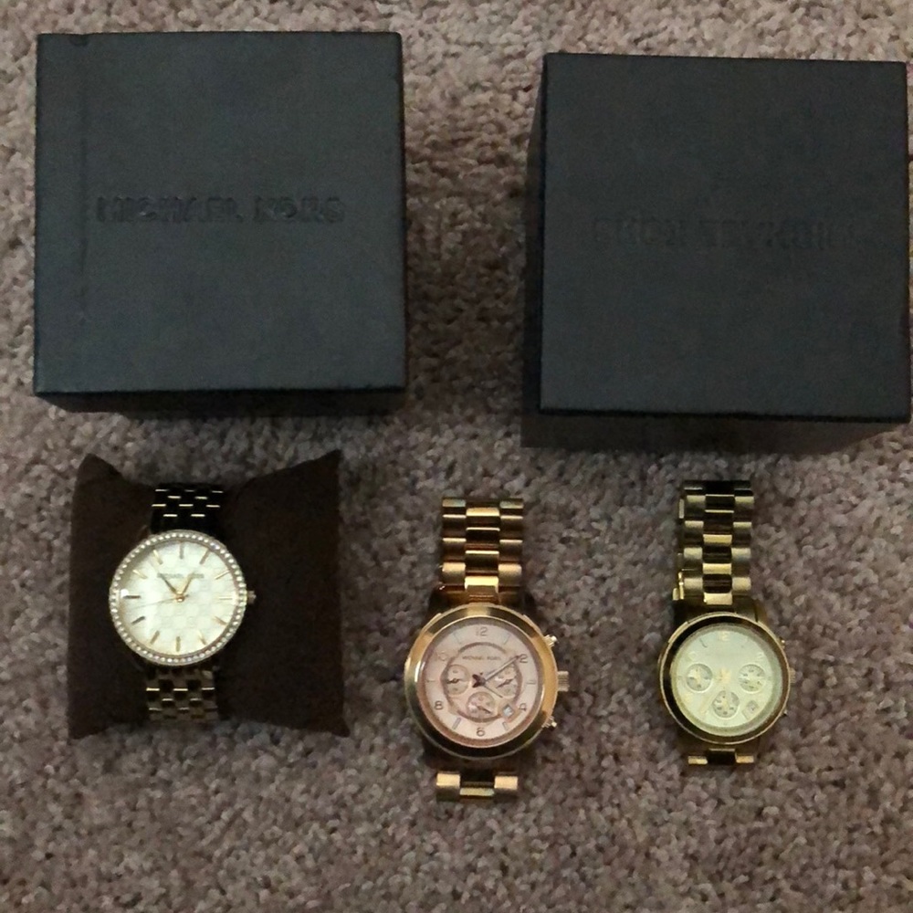 Women’s Michael Kors 3 watch bundle!